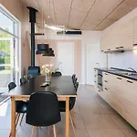 Feriehus 4 Star Holiday Home In Bjert