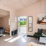 Feriehus 4 Star Holiday Home In Bjert *