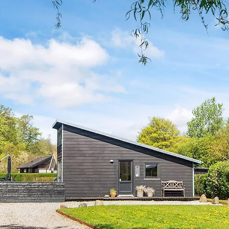 4 Star In Bjert * Sonder Bjert